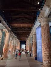 Blik in de Arsenale, Corderie
